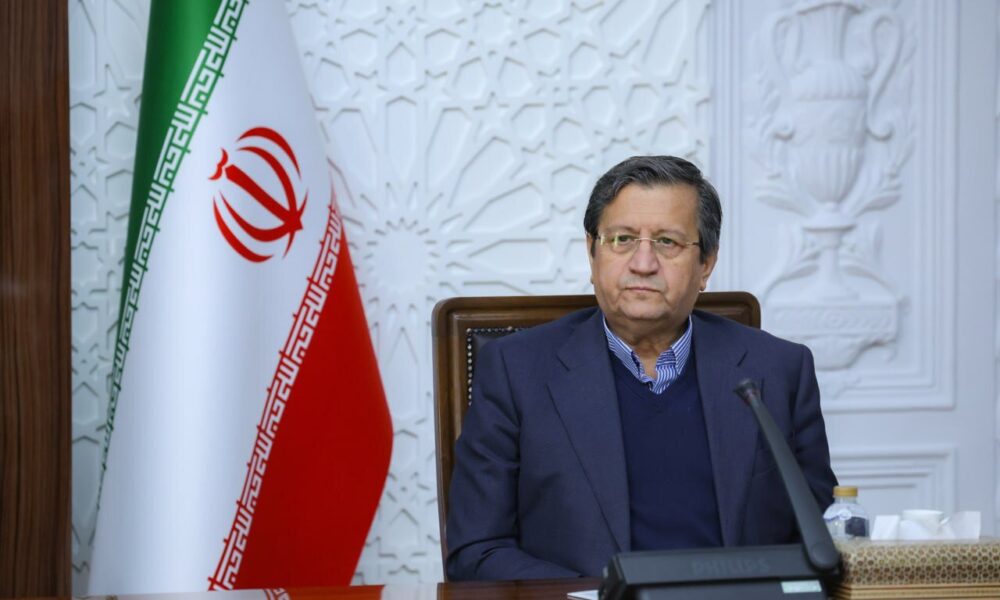 گزارش همتی از بازار ارز/ میزان عرضه از تقاضای ارز پیشی گرفت