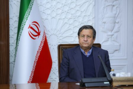 گزارش همتی از بازار ارز/ میزان عرضه از تقاضای ارز پیشی گرفت