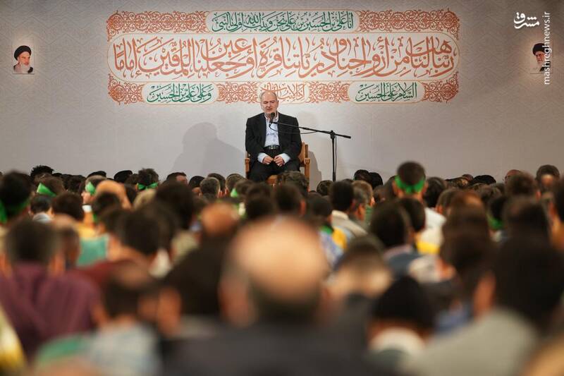 عکس/ شب ولادت حضرت علی‌اکبر(ع) در امام‌زاده علی‌اکبر چیذر