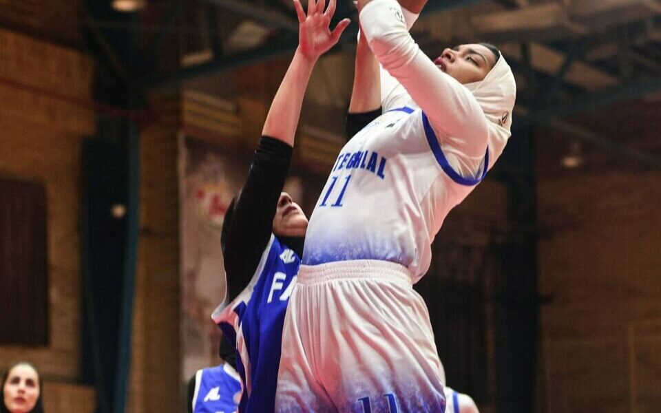 شیا رائل، بسکتبالیست آمریکایی استقلال