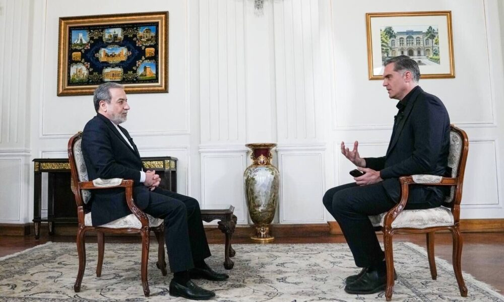 عراقچی: توافق عادلانه و منصفانه قابل تحقق است