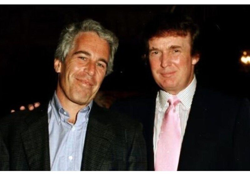 ترامپ رابطه خود با اپستین را انکار کرد!