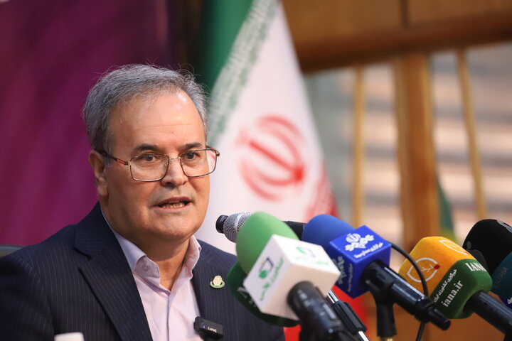 تجلیل از کشاورزان و برنامه‌ریزی برای افزایش بهره‌وری کشاورزی با الگوی کشت جدید