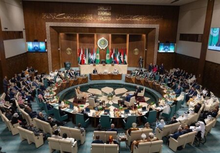 اتحادیه عرب: مخالف جنگ در منطقه هستیم اتحادیه عرب: مخالف جنگ در منطقه هستیم