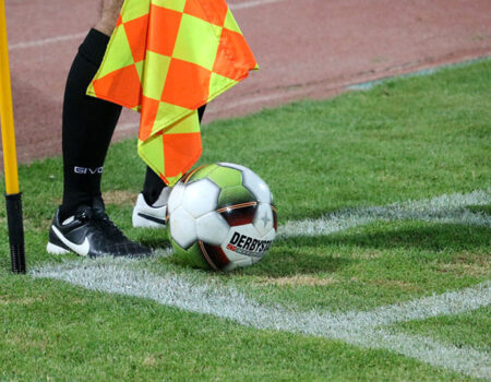 قضاوت بازی‌های استقلال، تراکتور و سپاهان به چه کسانی رسید؟