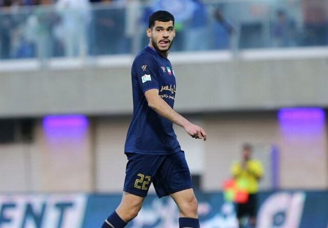 استقلال بازیکن ۷۰۰ هزار دلاری را رایگان از دست داد!