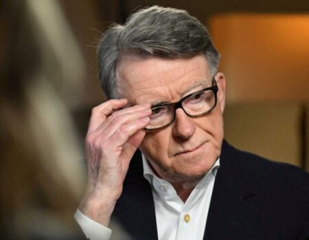 رسوایی اپستین در انگلیس/ استارمر دستور انتشار اسناد مندلسون را صادر کرد