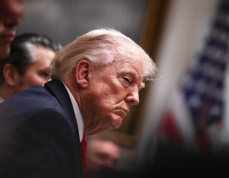 ترامپ: انتخابات آمریکا مایه تمسخر دنیاست