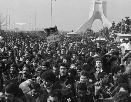 یک فنجان تاریخ بدون شکرِ/ شعار جاوید شاه یا چاپید شاه؟!