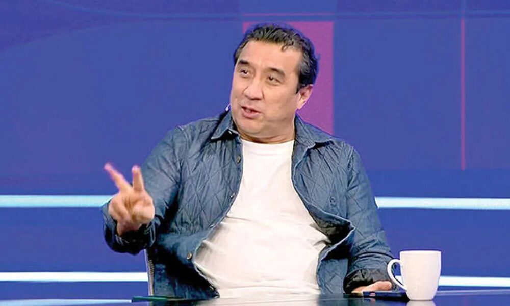 خداداد عزیزی در برابر خبرنگاران به التماس افتاد؛ به ما رحم کنید