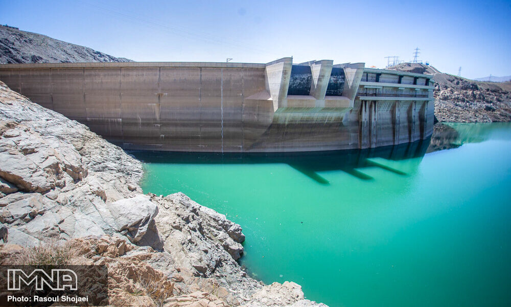 حجم آب سدهای کشور چقدر است؟ /حجم سد زاینده‌رود به ۹۷ میلیون مترمکعب رسید