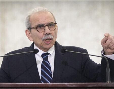 نخست‌وزیر لبنان: حملات اسرائیل، تجاوز علیه حاکمیت کشور ما است