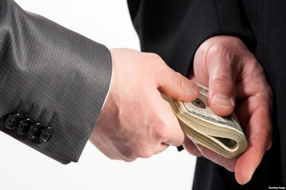 رانت‌خواران را رها نکنید