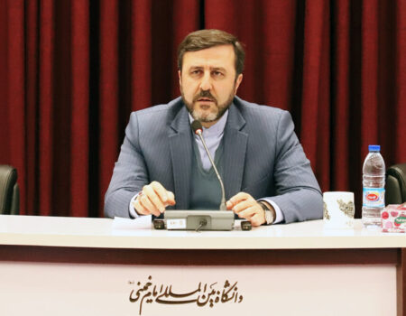 تاکید بر تداوم همکاری مرزی در تماس غریب‌آبادی با وزیر سرحدات، اقوام و قبائل افغانستان