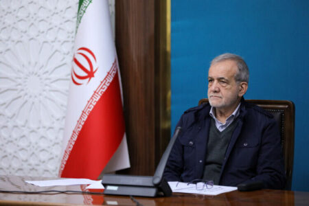 پزشکیان: نباید در تابستان قطعی برق داشته باشیم/ حل مشکل انرژی با مصرف بهینه