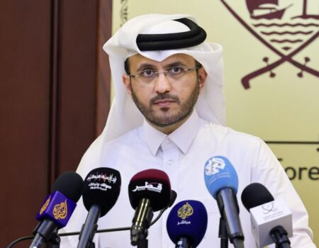 قطر: سفر لاریجانی به دوحه بخشی از مسیر گفت‌وگوهای ایران و آمریکا است