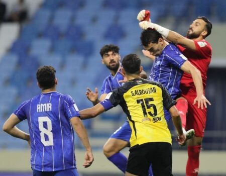 الحسین اردن ۱-۰ استقلال/ آفساید علیه آبی‌پوشان شد