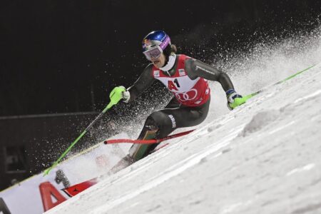 این جیمی جامپینگ المپیک زمستانی مردم را غافلگیر کرد +ویدیو این جیمی جامپینگ المپیک زمستانی مردم را غافلگیر کرد +ویدیو