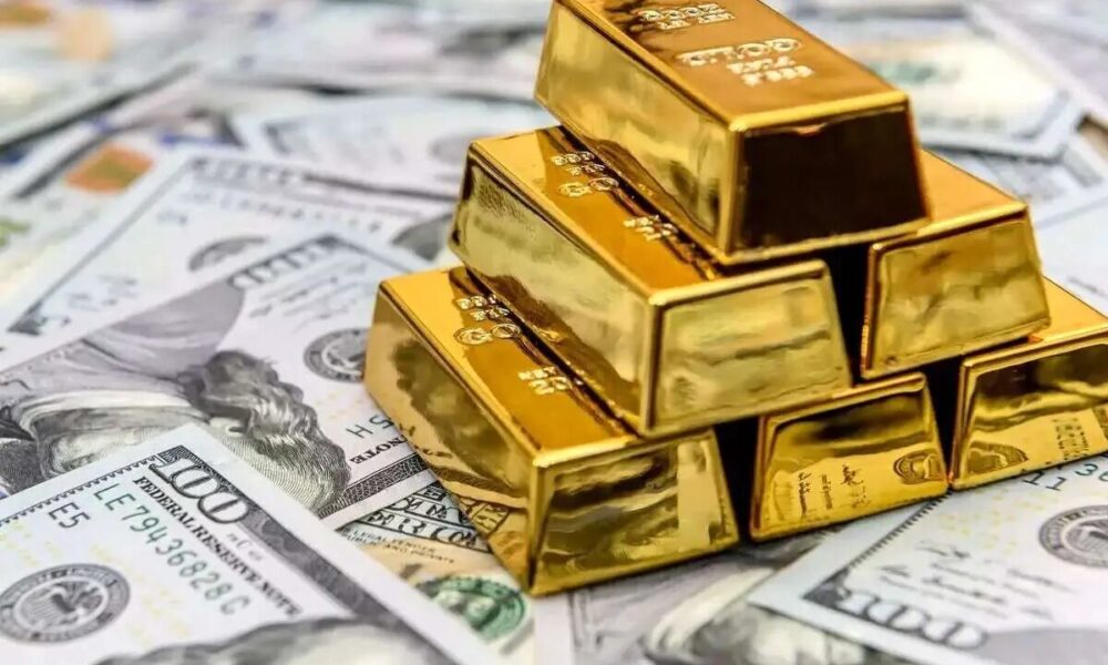 چشم‌انداز طلا در هاله‌ای از ابهام