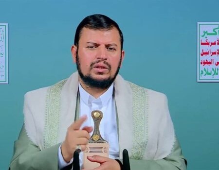 دشمنان با جنگ نرم رابطه امت اسلام با دین خدا را هدف گرفته‌اند