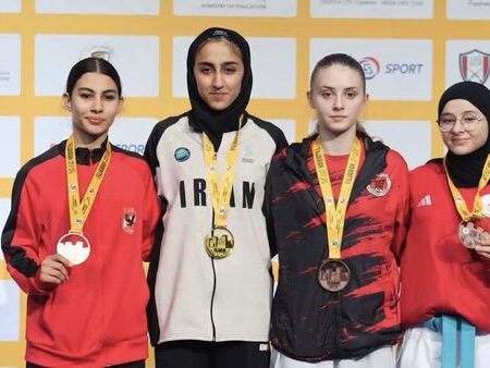 دختر ایرانی در امارات کولاک کرد