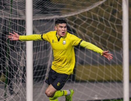 بازیکن دیپورتی پرسپولیس در عراق کولاک کرد