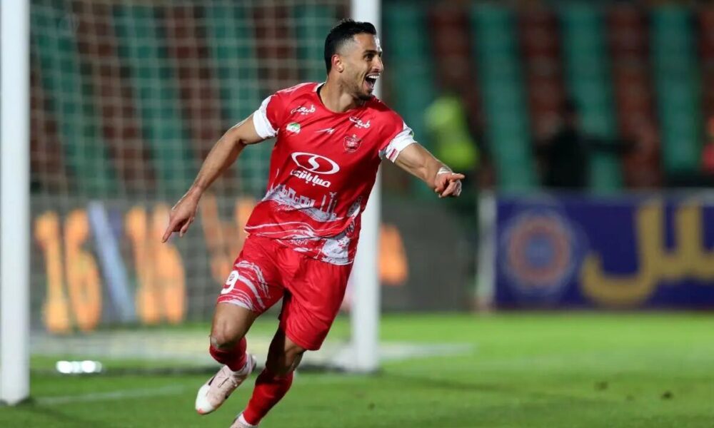 تردید پرسپولیس برای تمدید با آقای گل؛ علیپور اردوگاه سرخ را ترک میکند؟ تردید پرسپولیس برای تمدید با آقای گل؛ علیپور اردوگاه سرخ را ترک میکند؟