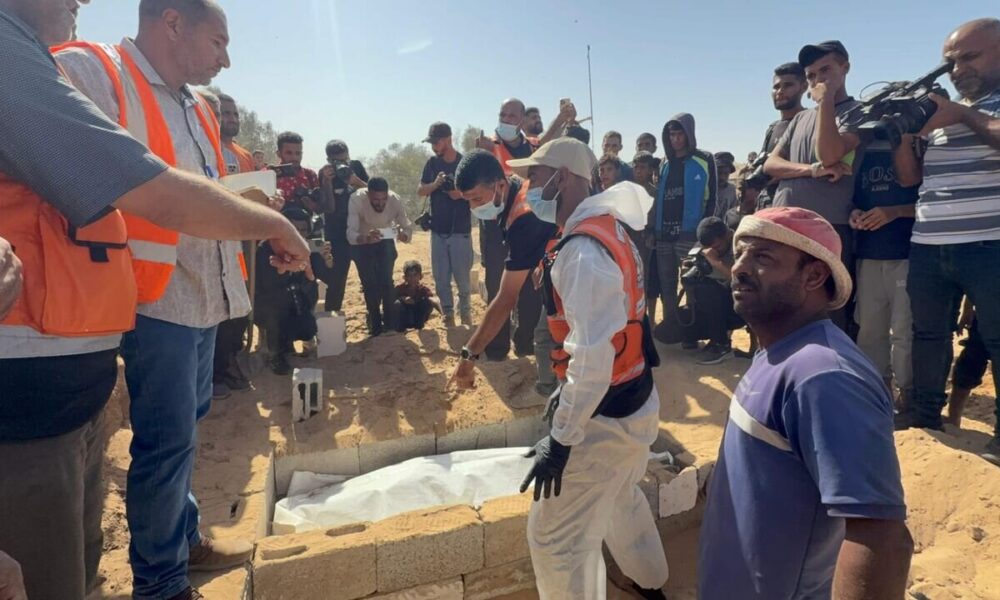 شمار شهدای غزه به ۷۲ هزار و ۶۱ نفر رسید شمار شهدای غزه به ۷۲ هزار و ۶۱ نفر رسید