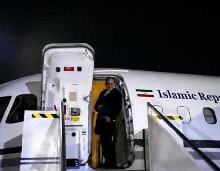 عراقچی راهی ژنو شد - ایمنا