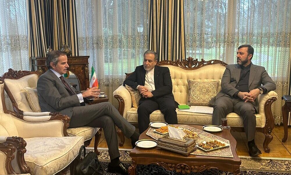 گروسی: مذاکرات فنی جامعی با عراقچی داشتم