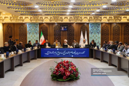 کارگروه بررسی مسائل فعالان اقتصادی، شرکت‌های دانش‌بنیان و شرکت‌های صنعتی استان اصفهان