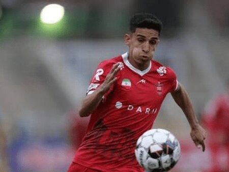 انتخاب غیرمنتظره قلعه‌نویی؛ پدیده پرسپولیس در صف ویزای آمریکا قرار گرفت