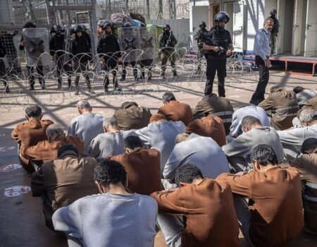 اسارت بیش از ۹۳۰۰ فلسطینی و عرب در زندان‌های رژیم صهیونیستی