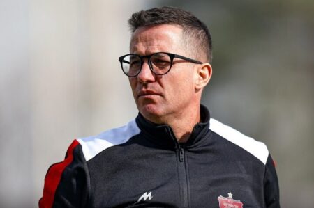 پیغام اوسمار به هواداران پرسپولیس: بیشتر از شما عصبانی هستم اما می‌جنگیم