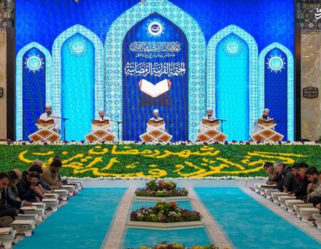 عکس/ جزءخوانی قرآن کریم در حرمین سامرا