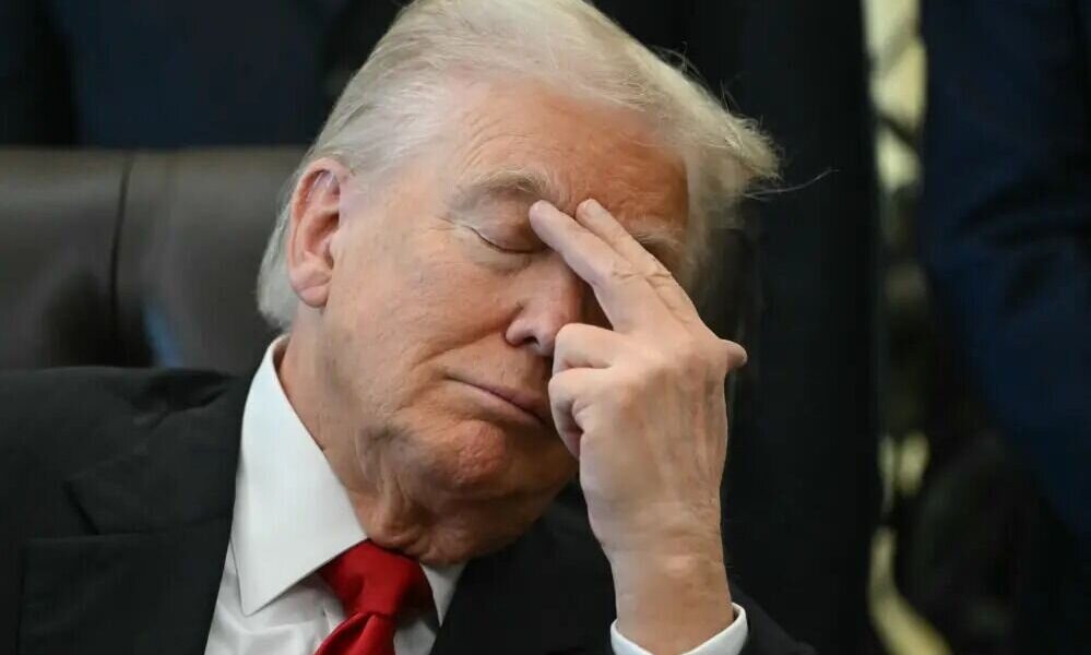 ترامپ: در حال بررسی موضوع ایران هستم