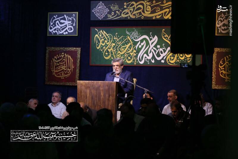 عکس/ چهارمین شب از ماه رمضان در حسینیه آیت‌الله حق‌شناس