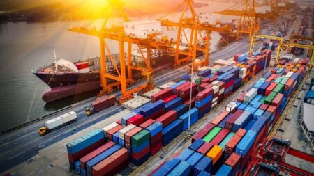 افزوده شدن رویه ورود موقت در مناطق آزاد و تسهیل روند رفع تعهدات ارزی صادراتی