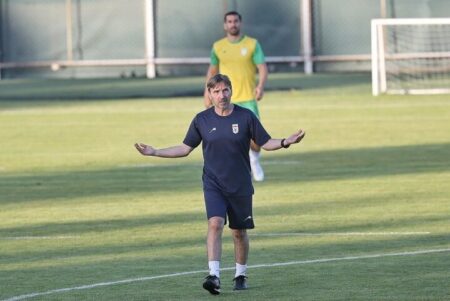 شوک به تیم ملی؛ دستیار قلعه‌نویی ایران را ترک کرد