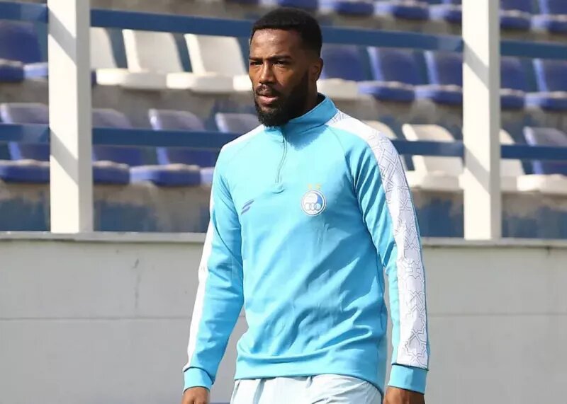 اضافه وزن کار دست مهاجم استقلال داد اضافه وزن کار دست مهاجم استقلال داد