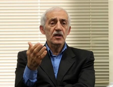 محمد دادکان: مردم سوگوارند؛ شما با پول مردم سرمربی عوض می‌کنید؟