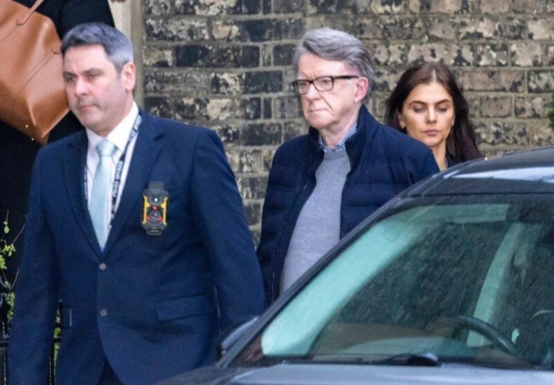 زلزله سیاسی در لندن؛ حلقه «اپستین» به وزیر پیشین بریتانیا رسید! زلزله سیاسی در لندن؛ حلقه «اپستین» به وزیر پیشین بریتانیا رسید!