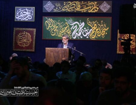 عکس/ ششمین شب از ماه رمضان در حسینیه آیت‌الله حق‌شناس