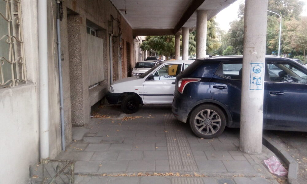 پلیس راهور این پیام مردمی را ببیند! پلیس راهور این پیام مردمی را ببیند!