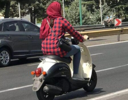 داستان موتورسواری بانوان به کجا رسید؟