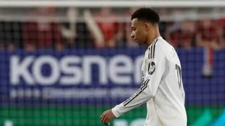 شوک بزرگ به فرانسوی‌ها؛ ستاره سرشناس جام جهانی را از دست داد