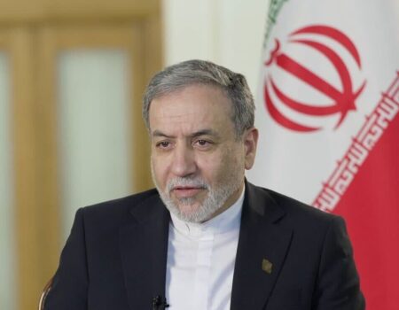 بُرد موشک‌های ایران را عمداً به ۲۰۰۰ کیلومتر محدود کرده‌ایم