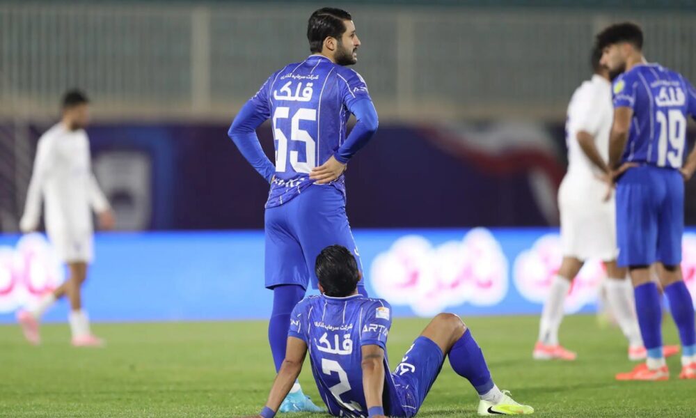 بازی استقلال و فجر سپاسی با حضور تماشاگران برگزار می‌شود؟