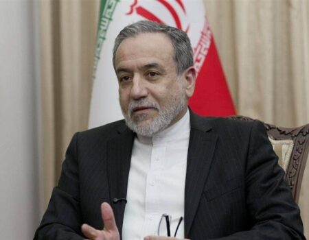 عراقچی: ایران آماده کمک به گفت‌وگو میان افغانستان و پاکستان است