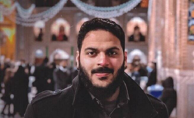 مداح بحرینی سلب تابعیت شده به ایران می‌آید